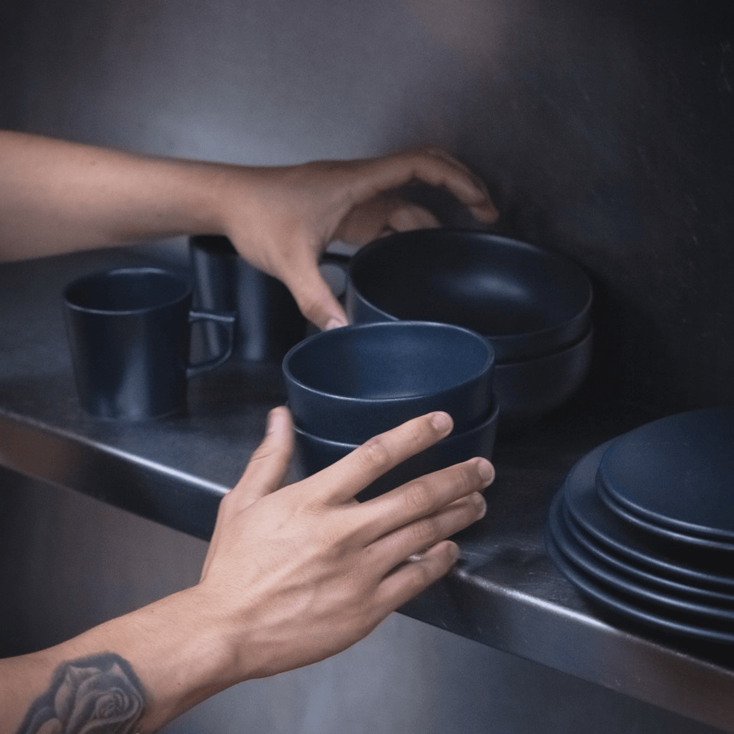 Tazon Conico 400 ml Negro Semi Mate Manhatan