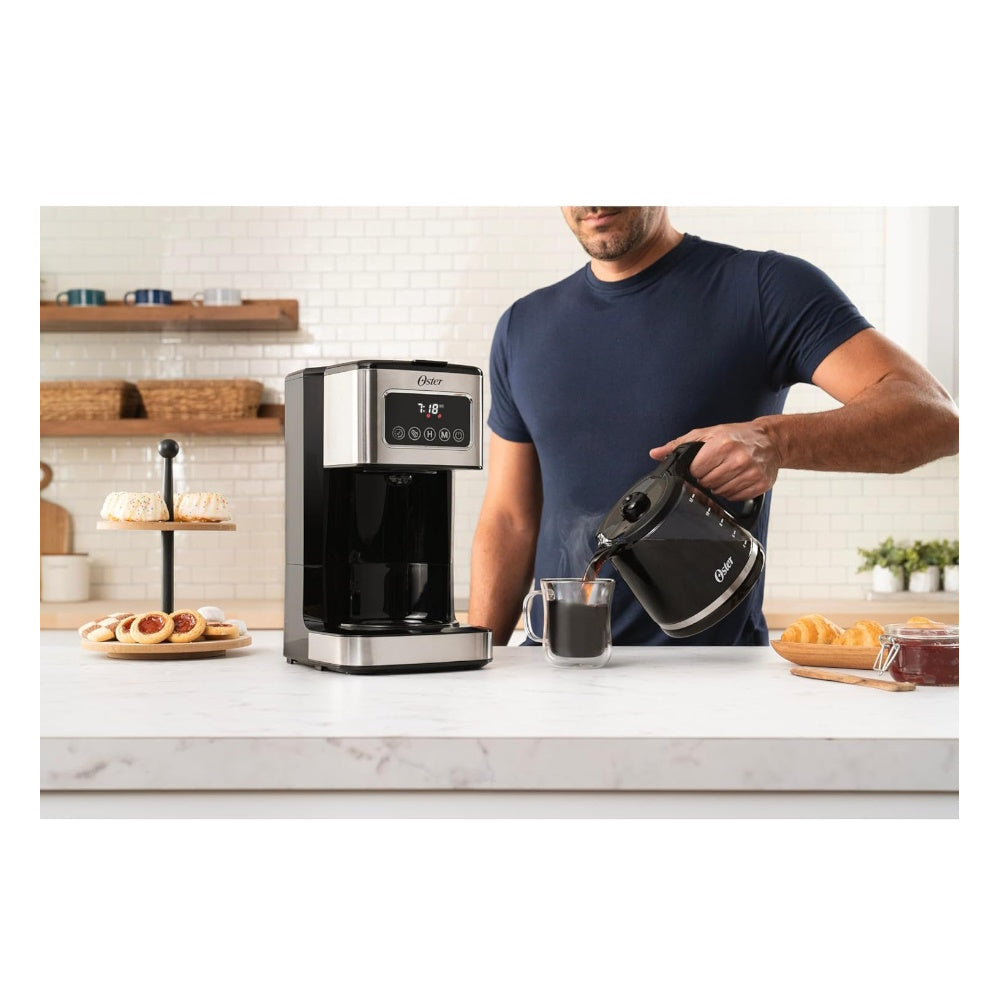 Cafetera de Goteo Programable 12 Tz Táctil 900 w Oster 2196292
